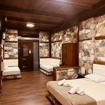 Aparthotel Ataviros Émbonas
